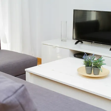 Apartment Beautiful One Bedroom Refino *
