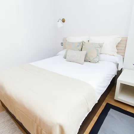 Apartment Beautiful One Bedroom Refino Malaga